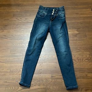 Colombian Butt Lifting Jeans - Sexy